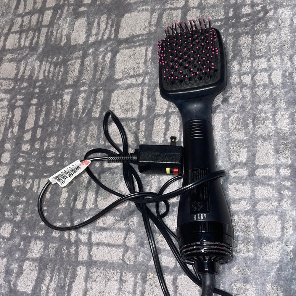 RevLon Brush